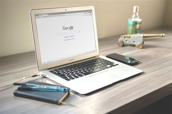 谷歌搬来“救兵”：Intel将操刀优化Chrome浏览器耗电量高的顽疾
