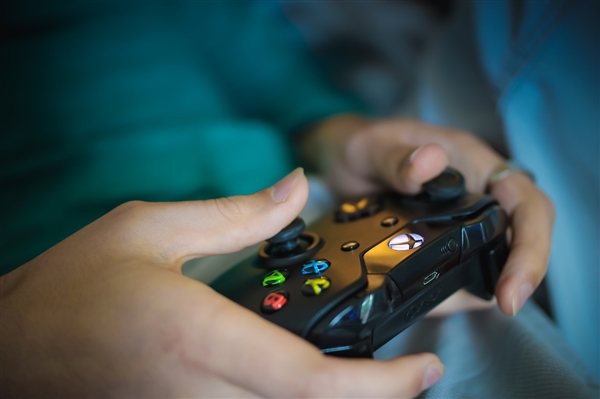 微软CEO纳德拉：Xbox Series X秋季发售、史上最盛大主机